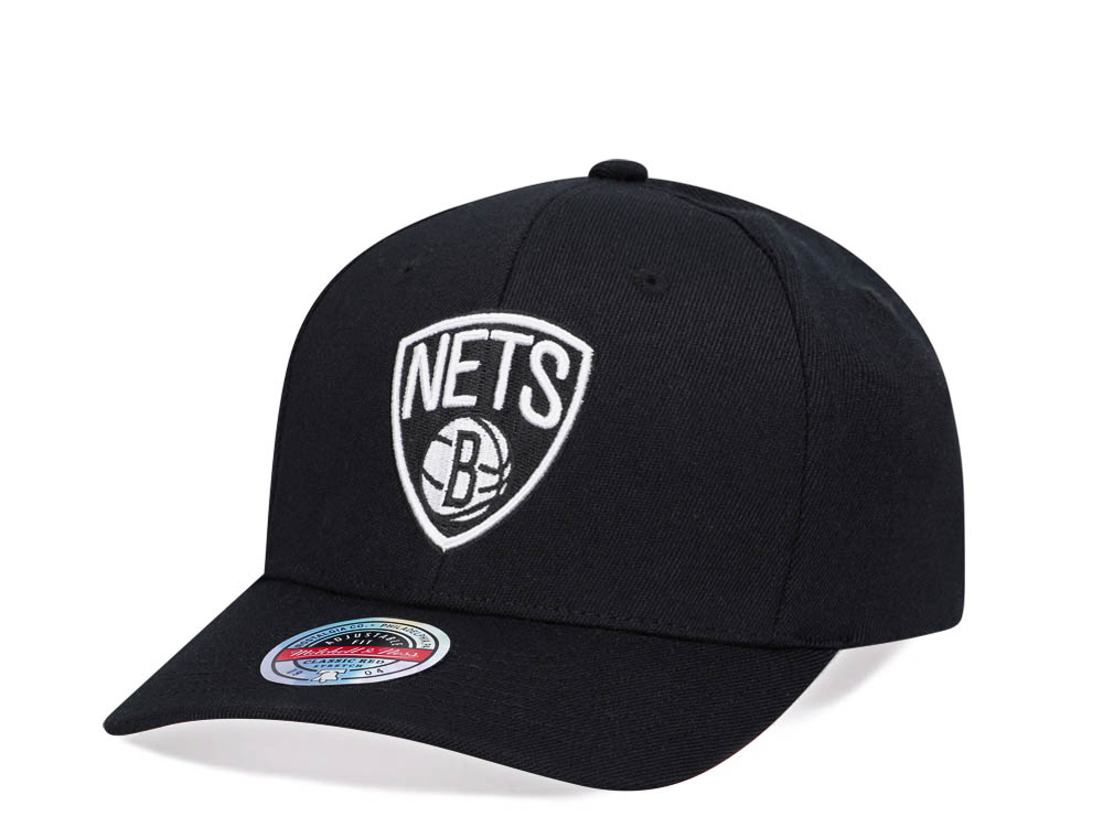 Mitchell & Ness Brooklyn Nets High Crown 6 Panel Classic Red Line Flex Snapback Casquette