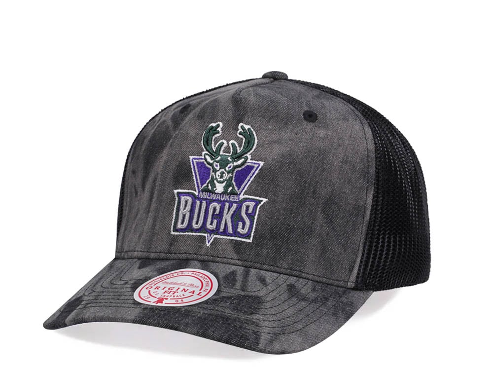 Mitchell & Ness Milwaukee Bucks Burnt Ends Black Trucker Snapback Casquette