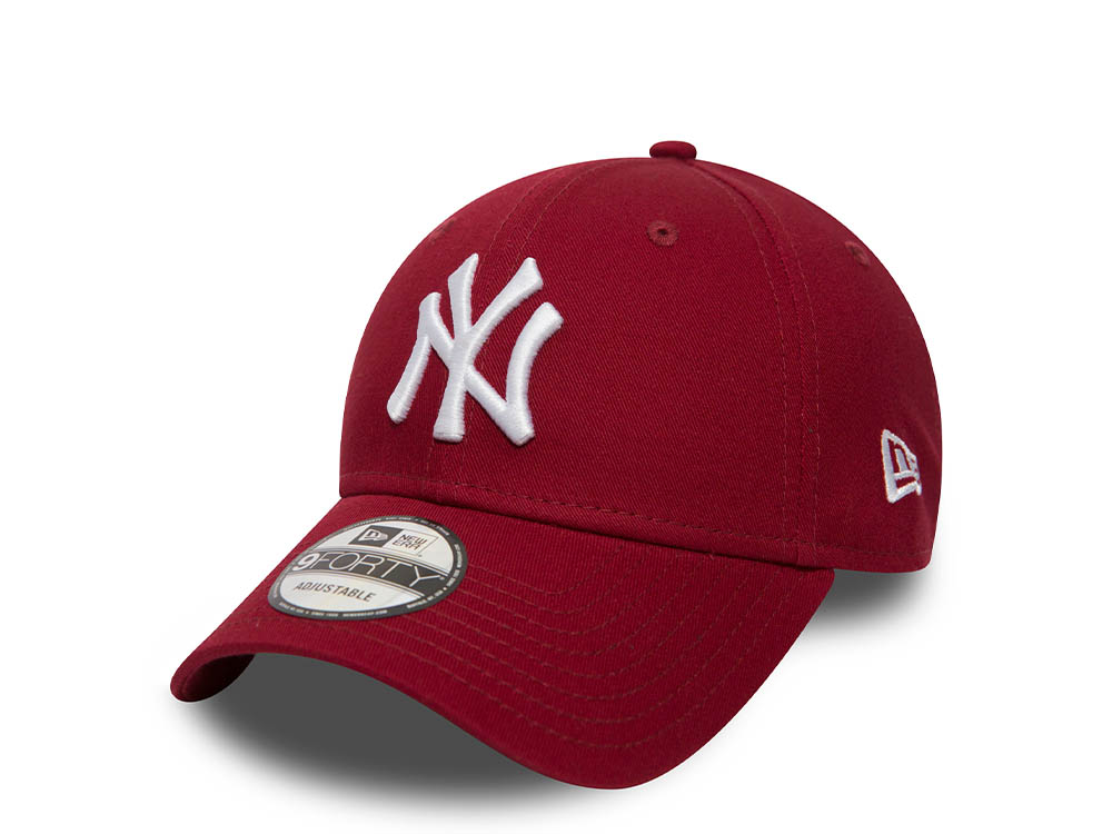 New Era League Essential New York Yankees Maroon 9Forty Strapback Casquette