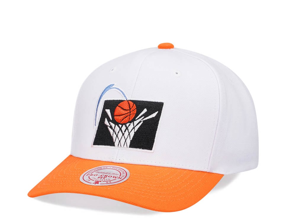 Mitchell & Ness Cleveland Cavaliers Team Two Tone 2.0 Pro White Snapback Casquette