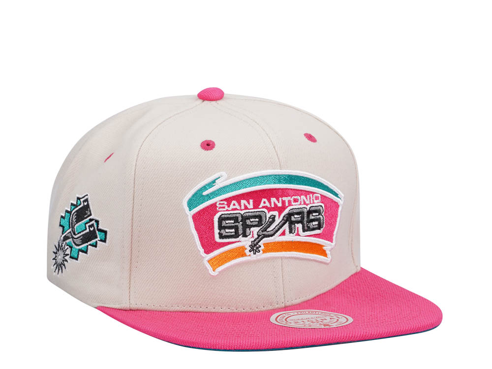 Mitchell & Ness San Antonio Spurs Sail Off White Two Tone Snapback Casquette