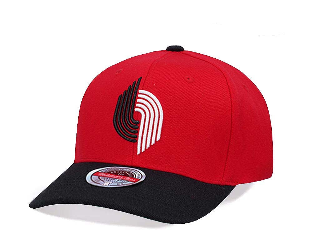 Mitchell & Ness Portland Trail Blazers Team Two Tone 2.0 Hardwood Classic Red Flex Snapback Casquette