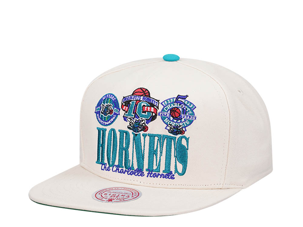 Mitchell & Ness Charlotte Hornets Reframe Retro Off White Snapback Casquette