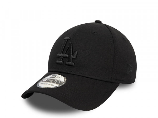 New Era Los Angeles Dodgers League Essential Black 39Thirty Strapback Cap