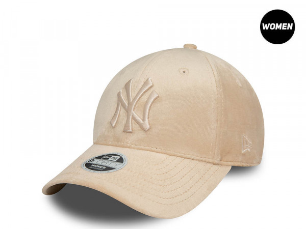 New Era New York Yankees Stone Velour Womens 9Forty Trucker Snapback Cap